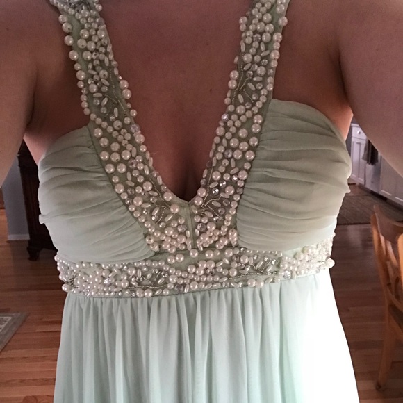 Icy blue prom dress! - Picture 5 of 5